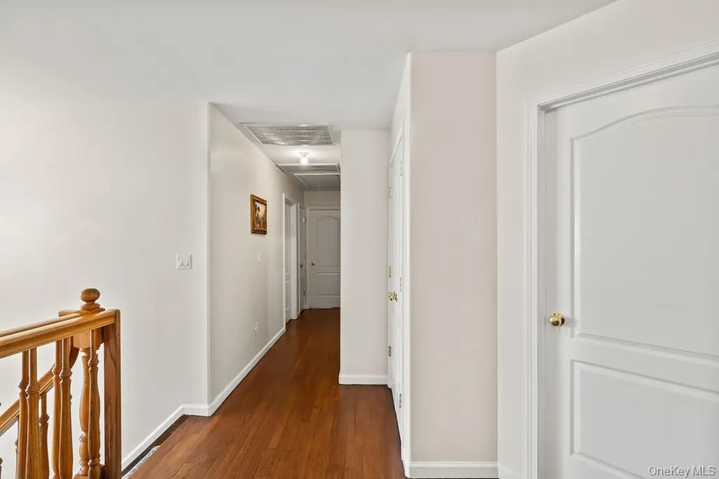 11 Wilsher Drive Monsey NY 10952
