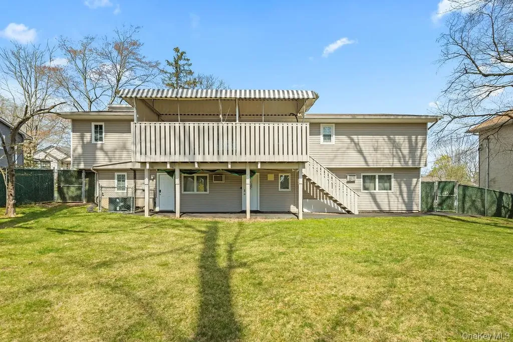 11 Wilsher Drive Monsey NY 10952