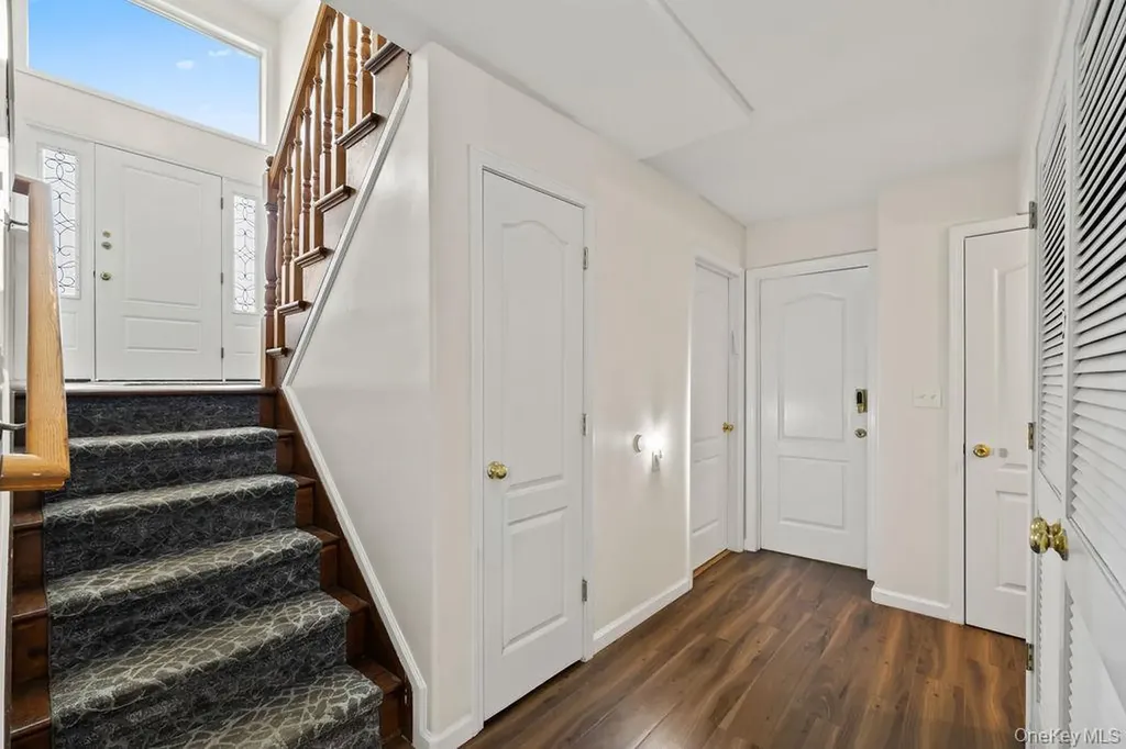 11 Wilsher Drive Monsey NY 10952