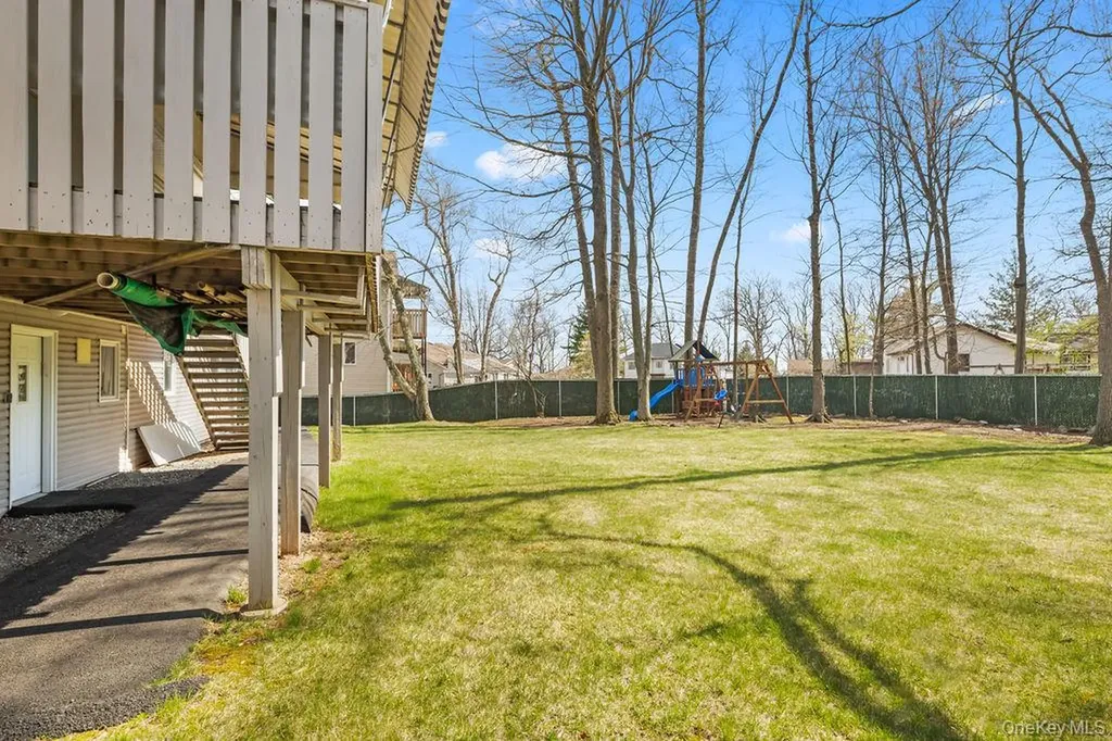 11 Wilsher Drive Monsey NY 10952