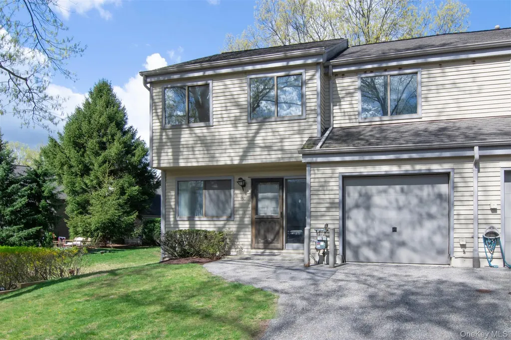 1501 Hunters Run Dobbs Ferry NY 10522