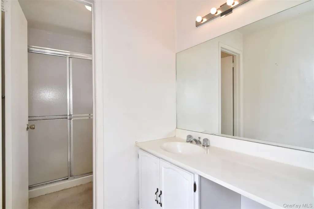 1501 Hunters Run Dobbs Ferry NY 10522
