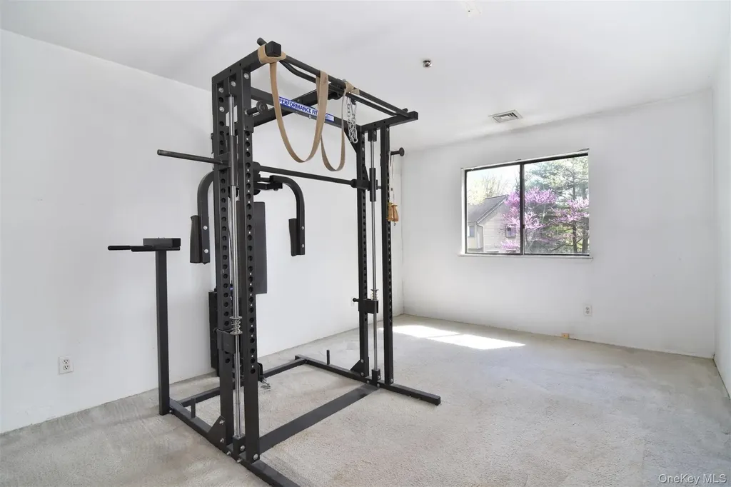 1501 Hunters Run Dobbs Ferry NY 10522