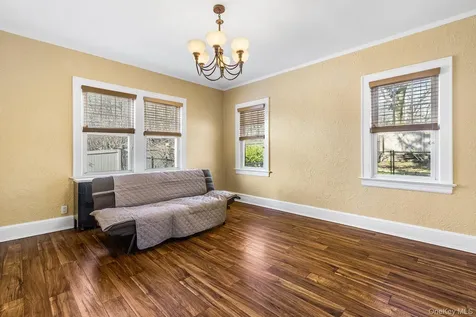1 Spencer Court Hartsdale NY 10530