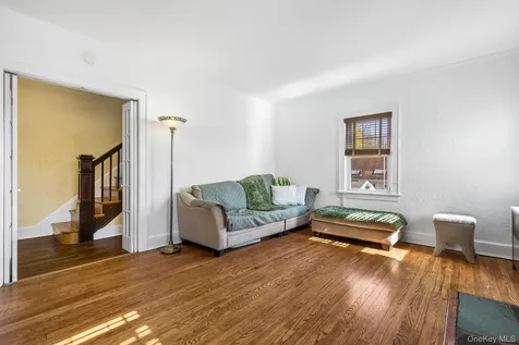 1 Spencer Court Hartsdale NY 10530