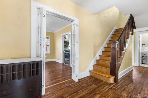 1 Spencer Court Hartsdale NY 10530