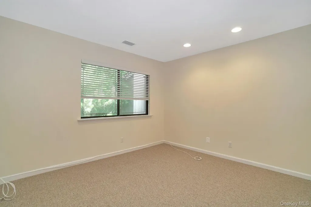 23 Meadowood Drive Jericho NY 11753