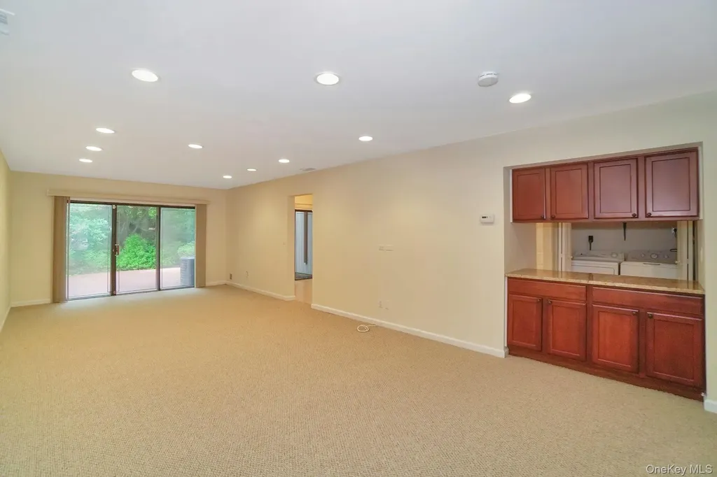 23 Meadowood Drive Jericho NY 11753