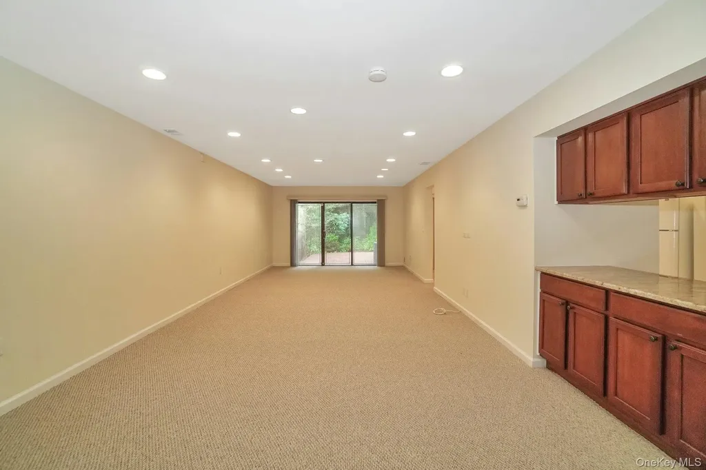 23 Meadowood Drive Jericho NY 11753