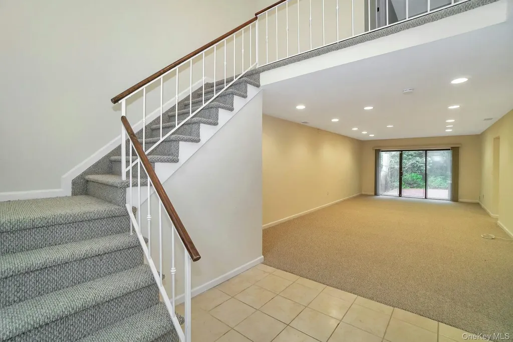 23 Meadowood Drive Jericho NY 11753