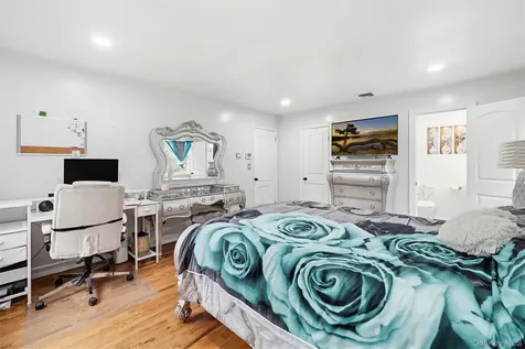 4 Fairmont Terrace West Nyack NY 10994