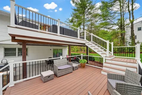 4 Fairmont Terrace West Nyack NY 10994