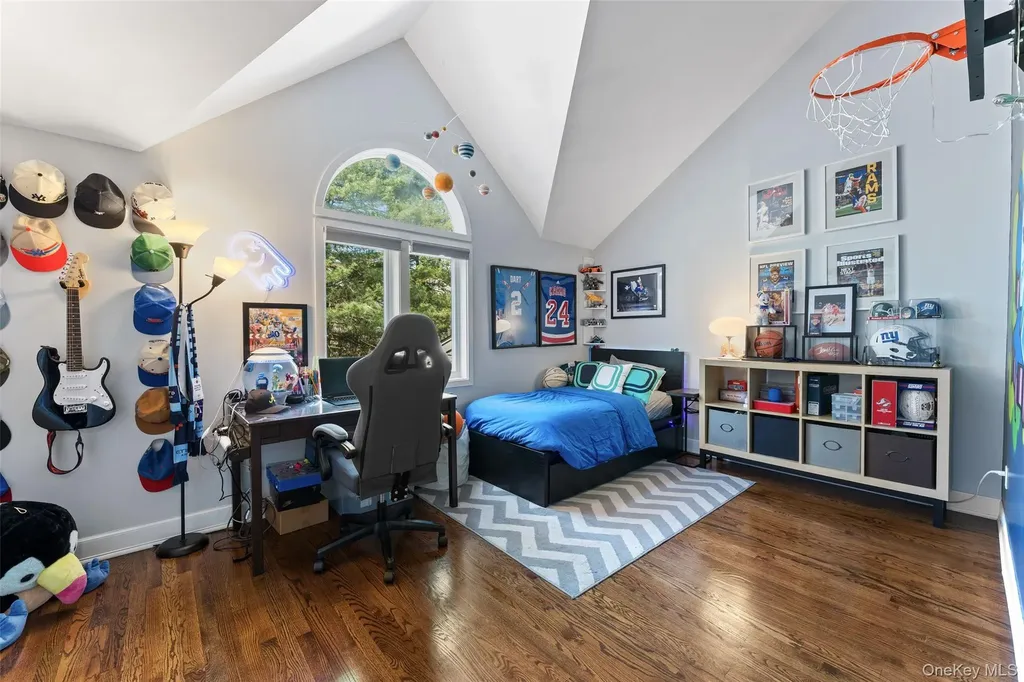 227 Boulder Ridge Road Scarsdale NY 10583
