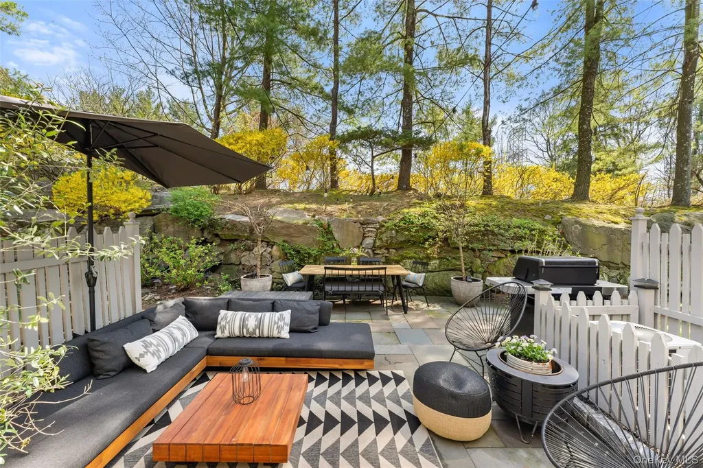 227 Boulder Ridge Road Scarsdale NY 10583
