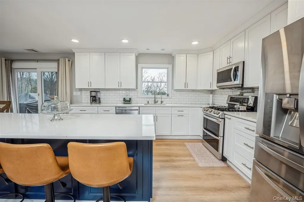22 Valkill Drive Poughkeepsie NY 12601