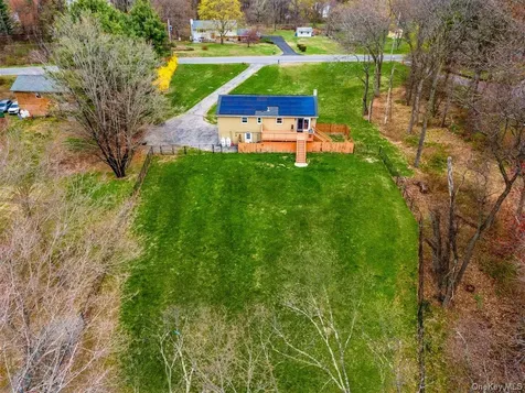 22 Valkill Drive Poughkeepsie NY 12601