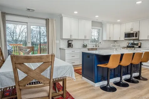 22 Valkill Drive Poughkeepsie NY 12601