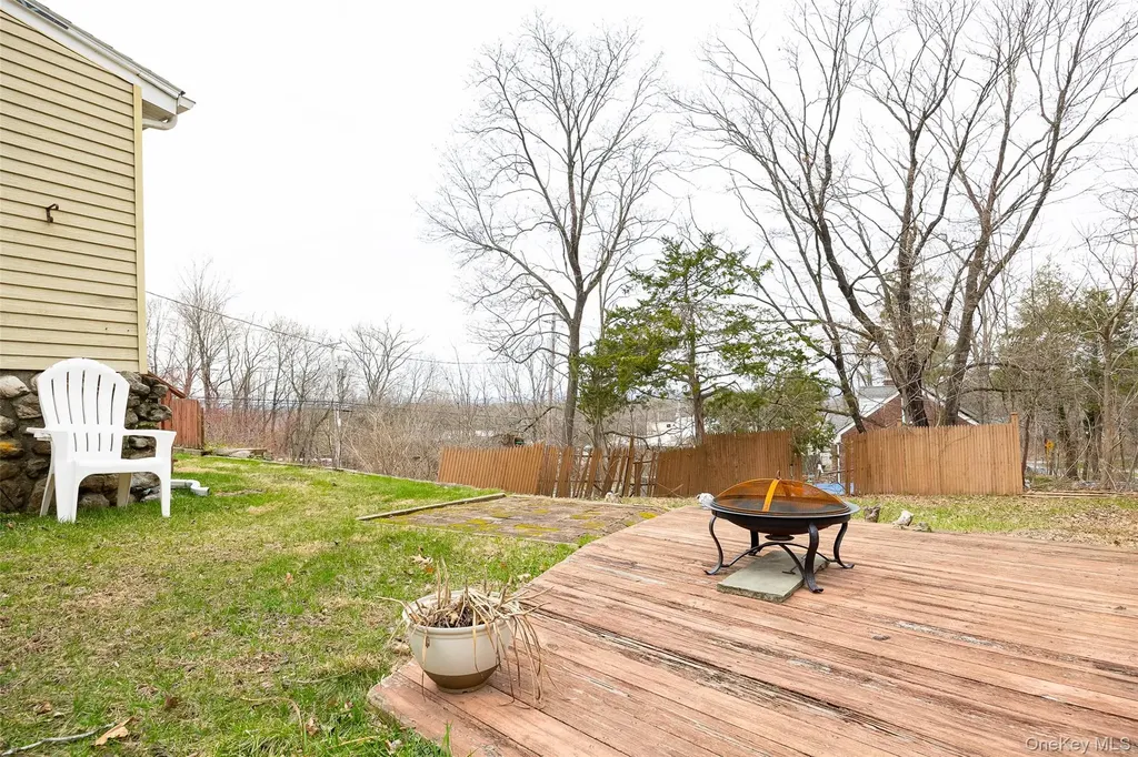 23 Howard Road Poughkeepsie NY 12603