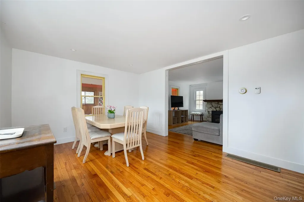 23 Howard Road Poughkeepsie NY 12603