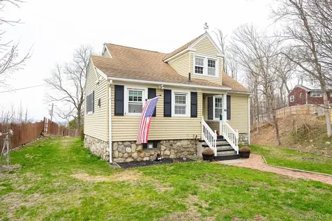 23 Howard Road Poughkeepsie NY 12603