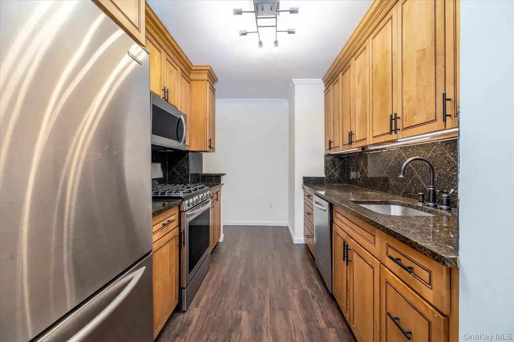 430 Shore Road Long Beach NY 11561