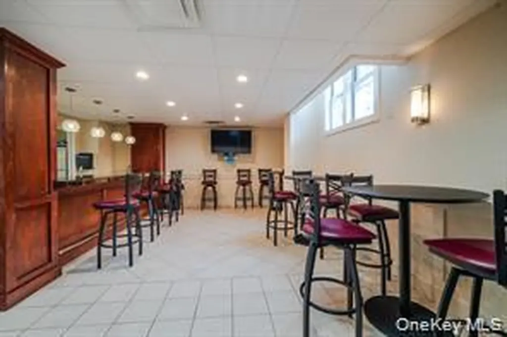 430 Shore Road Long Beach NY 11561