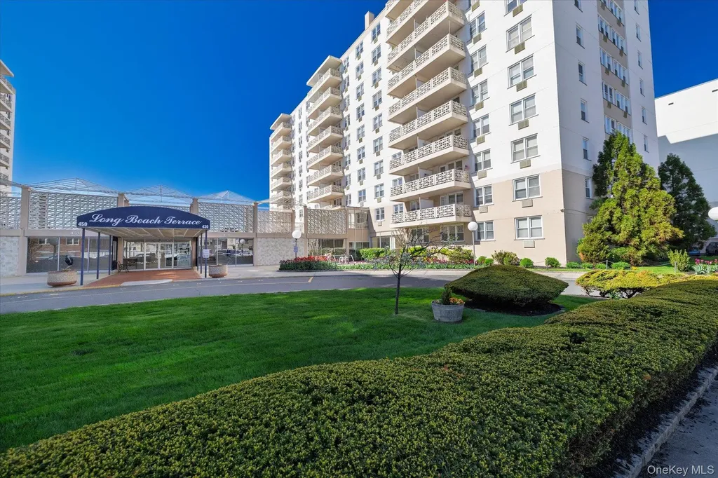 430 Shore Road Long Beach NY 11561