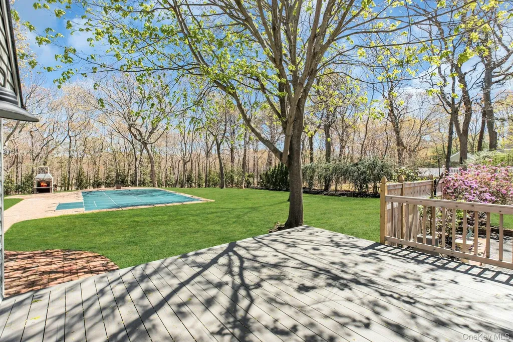 3 Quail Run Hampton Bays NY 11946