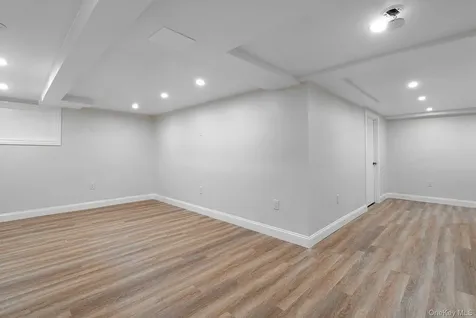 30 Sagg Road Sagaponack NY 11962