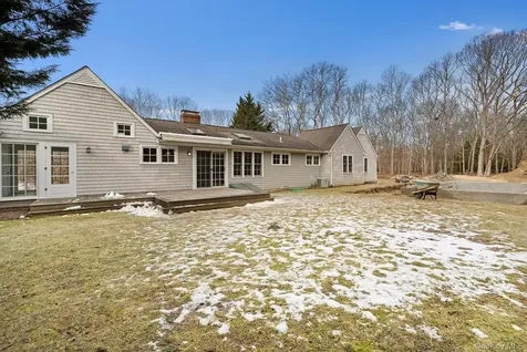 30 Sagg Road Sagaponack NY 11962