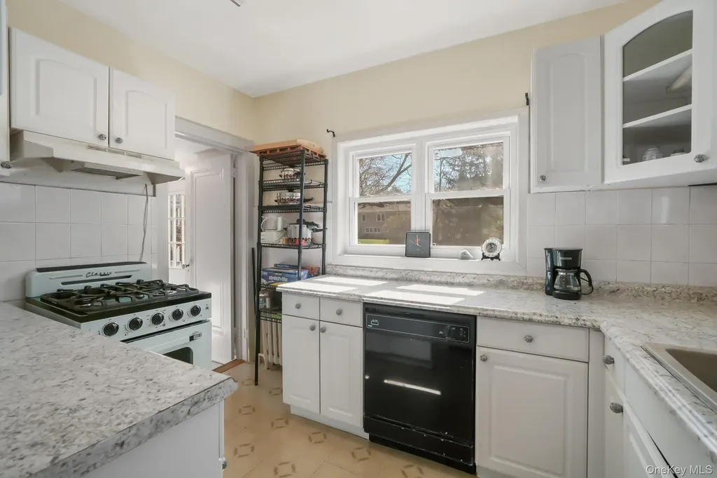 64 Aka 68 Avondale Road Yonkers NY 10710