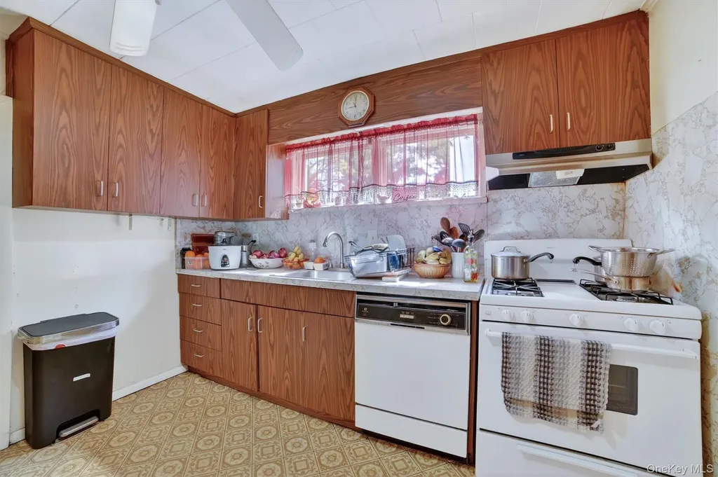 32 Terrace Avenue Ossining NY 10562