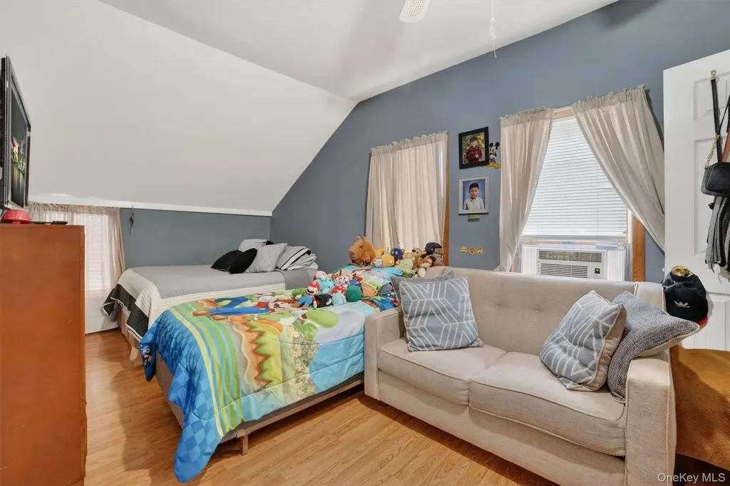 32 Terrace Avenue Ossining NY 10562