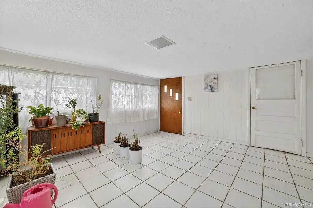 32 Terrace Avenue Ossining NY 10562