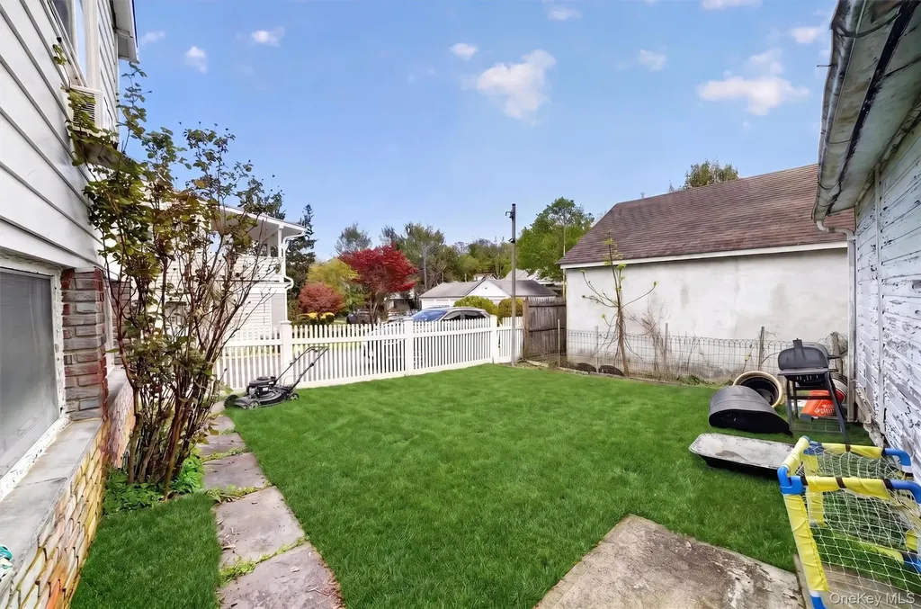 32 Terrace Avenue Ossining NY 10562