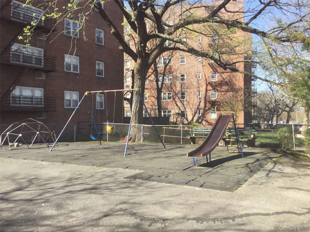 144-75 Melbourne Avenue Flushing NY 11367