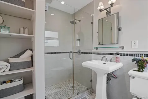 4 Northern Road Hartsdale NY 10530