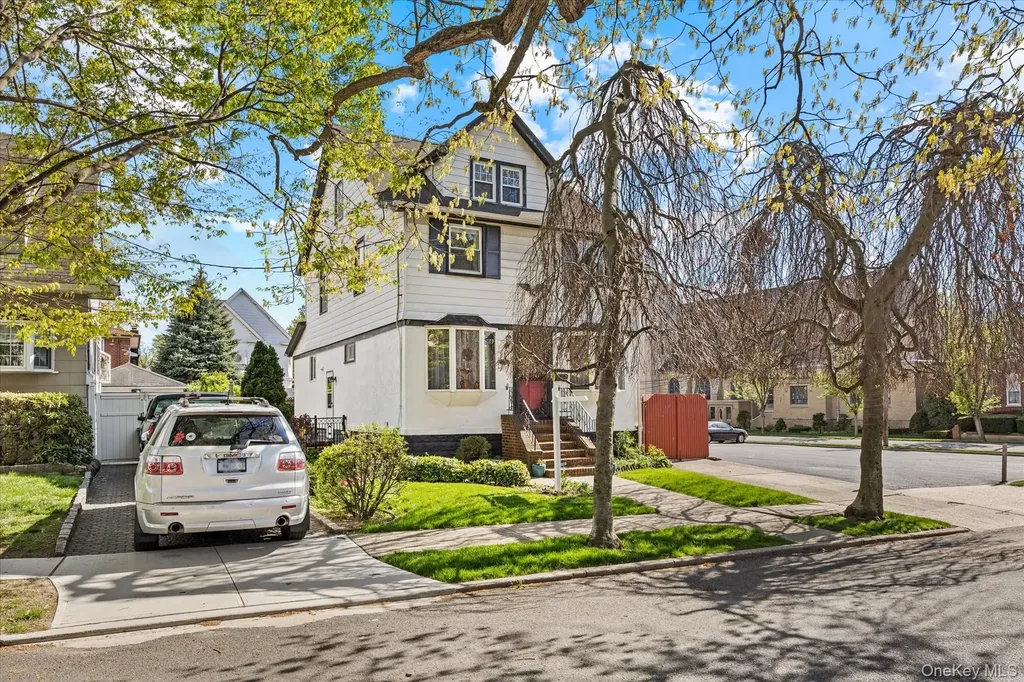 210-10 34th Road Bayside NY 11361