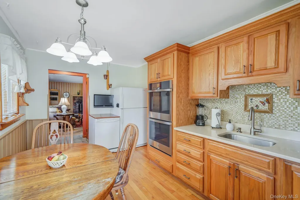 34 Oxbow Road Patchogue NY 11772