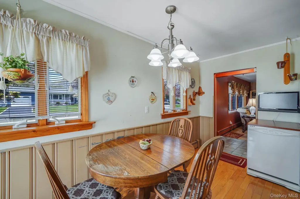 34 Oxbow Road Patchogue NY 11772