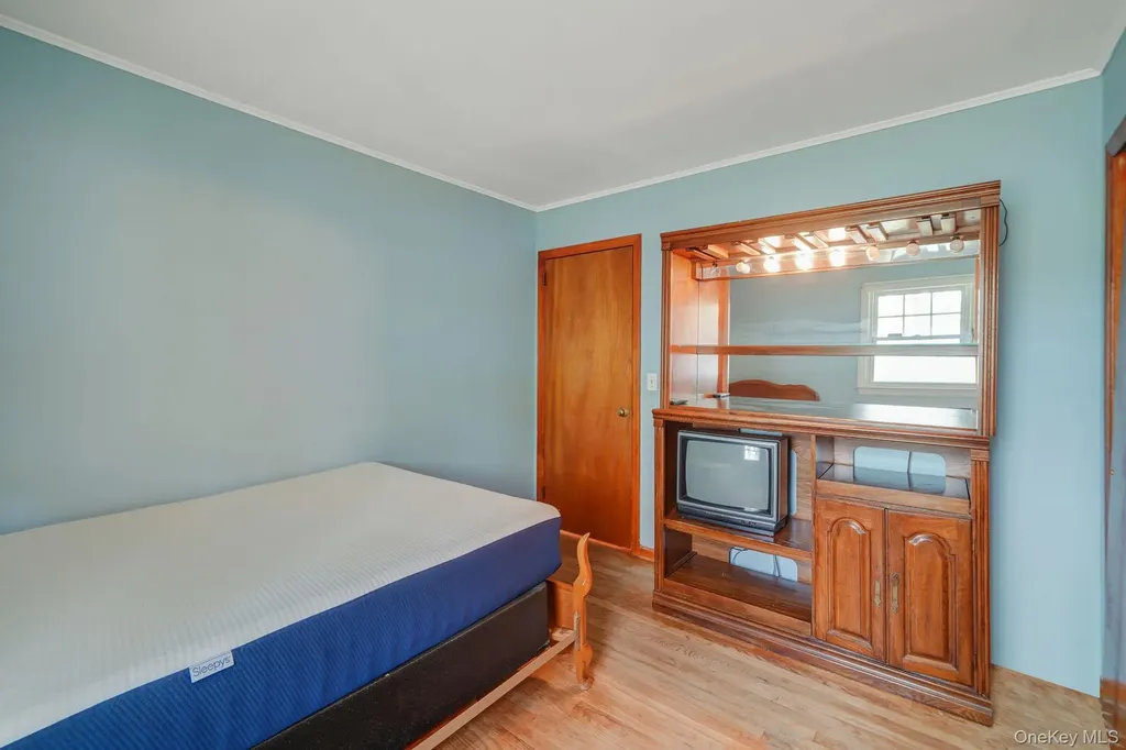 34 Oxbow Road Patchogue NY 11772