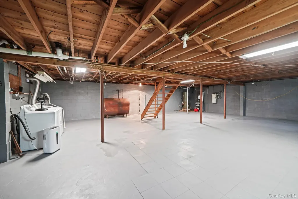 34 Oxbow Road Patchogue NY 11772