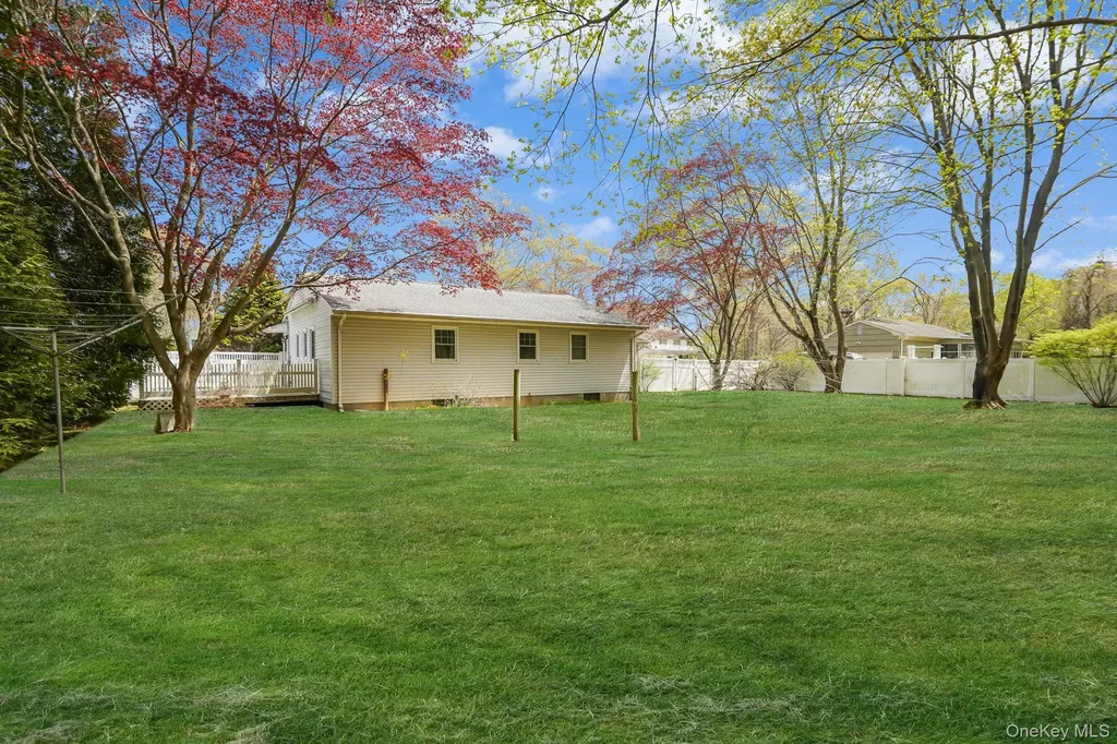 34 Oxbow Road Patchogue NY 11772
