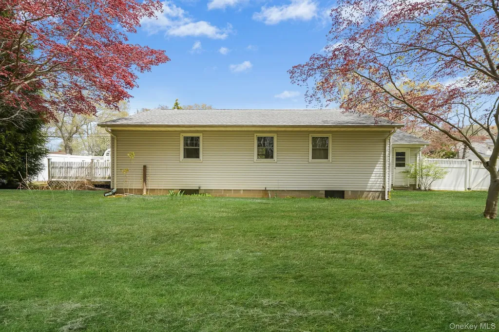 34 Oxbow Road Patchogue NY 11772