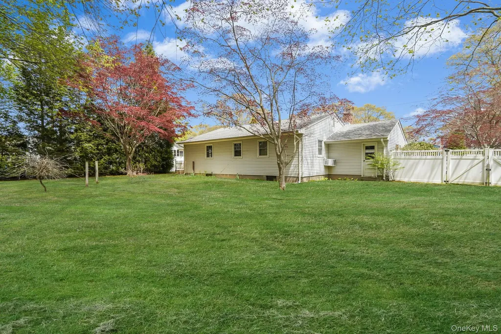 34 Oxbow Road Patchogue NY 11772
