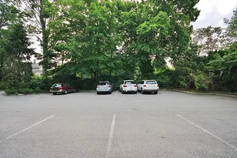 241 E Main Mount Kisco NY 10549