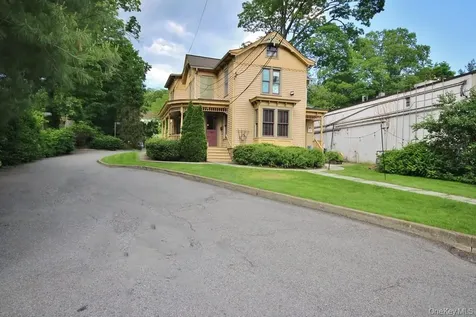 241 E Main Mount Kisco NY 10549