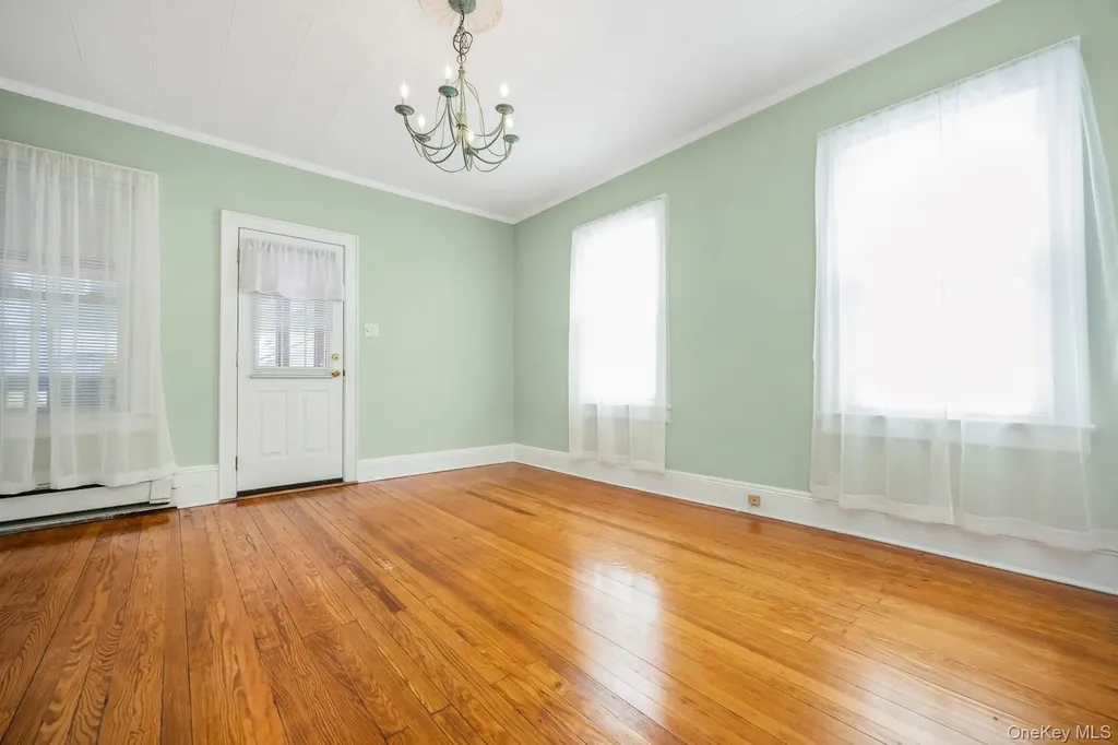 77-21 76th Street Glendale NY 11385