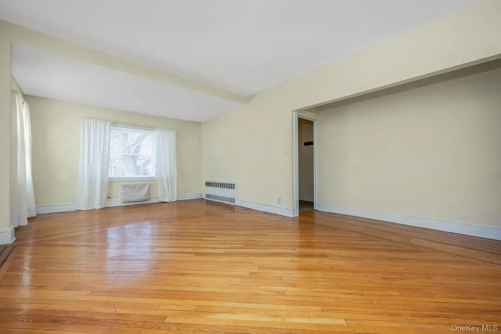 77-21 76th Street Glendale NY 11385