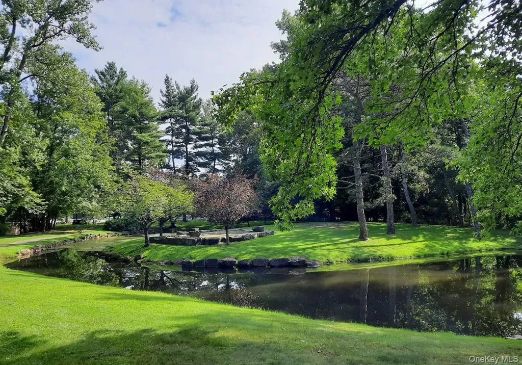 60 Main Street Tappan NY 10983